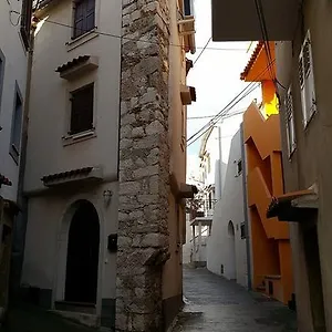 Old Town Apartman Baska (Krk)